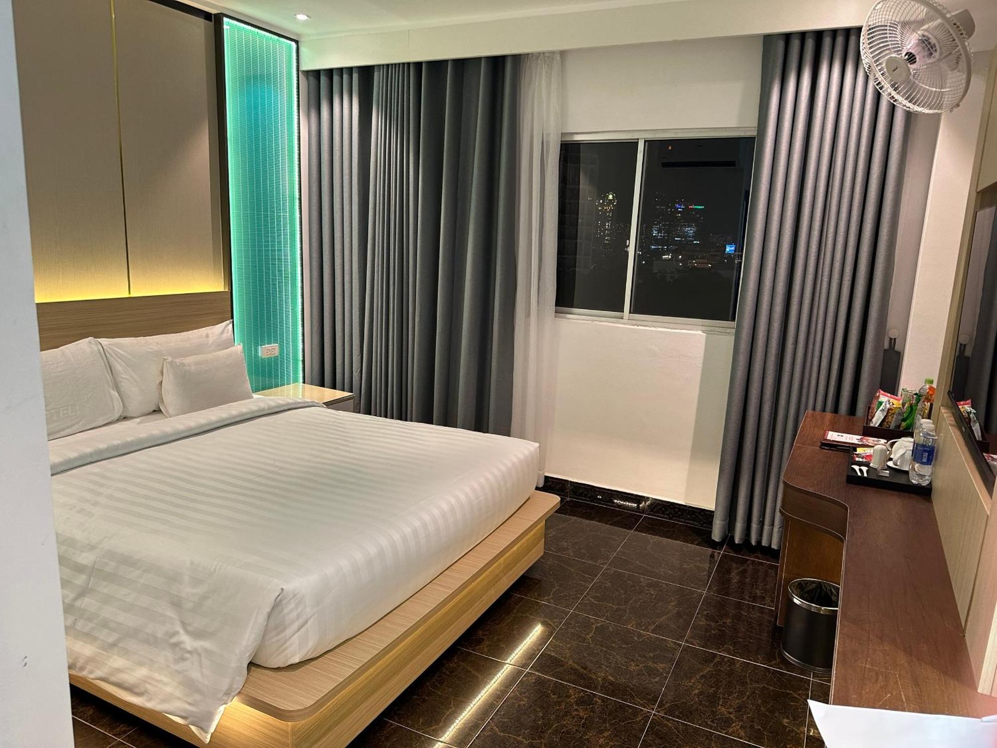 A25 Hotel - 277 Le Thanh Ton Ho Chi Minh City Exterior photo